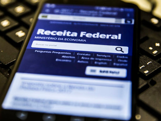 Receita paga hoje lote residual de restituição do IRPF