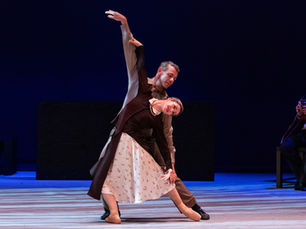 MEMENTO: Memory, Held on Pointe