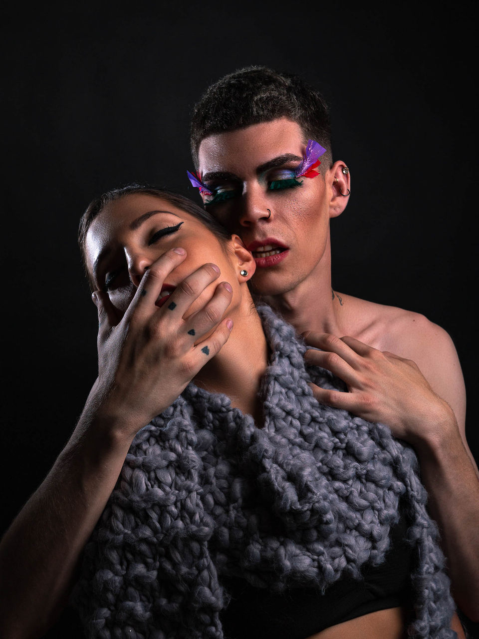 You swear to keep the secret with Mylee and Dareen at Nicolas Chevallier Photography Studio