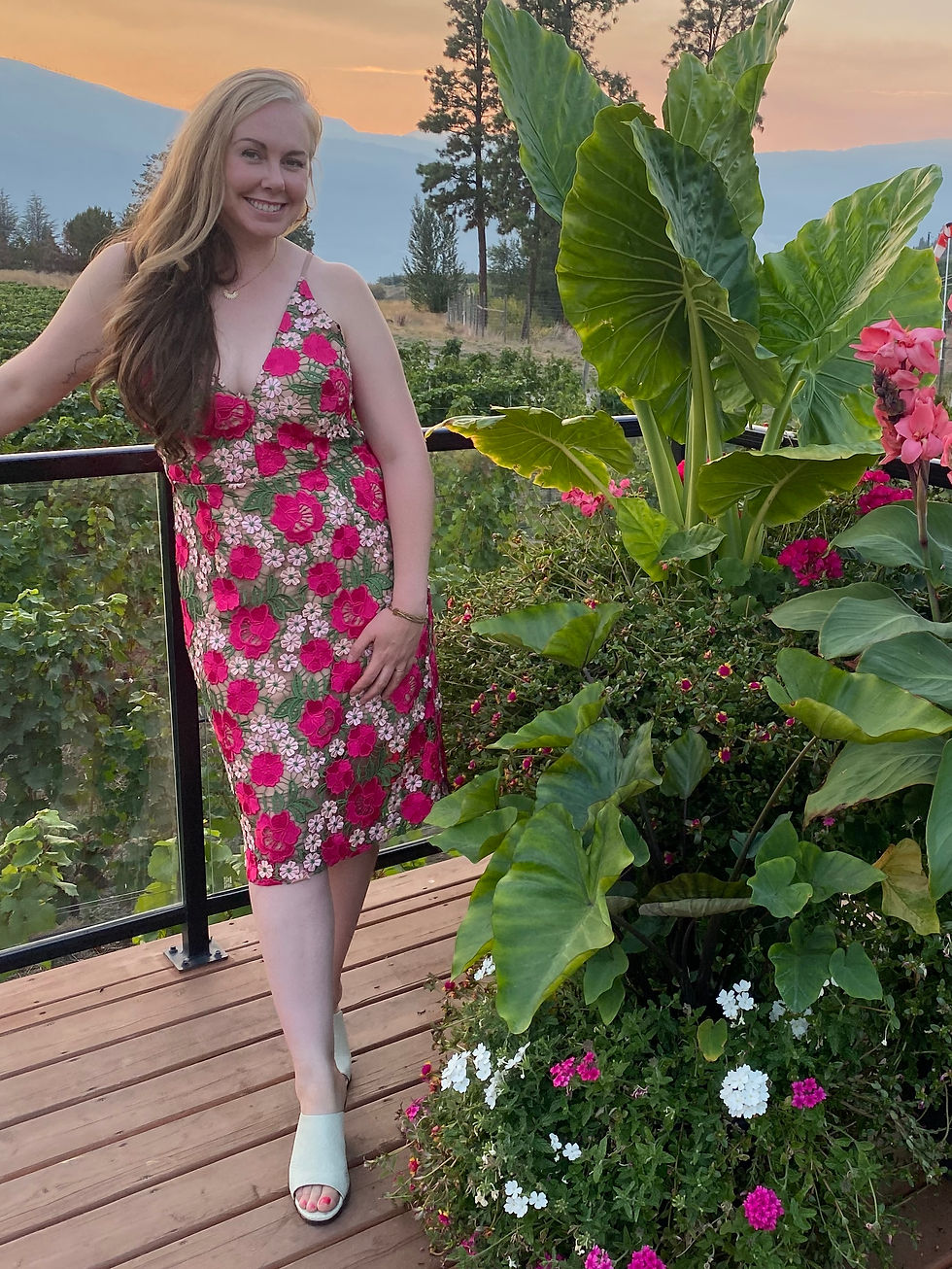 Thumbnail: Pink Floral Lace Cocktail Dress