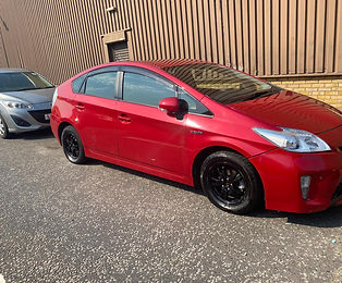 Toyota Prius LJ14 LVG 6.jpeg