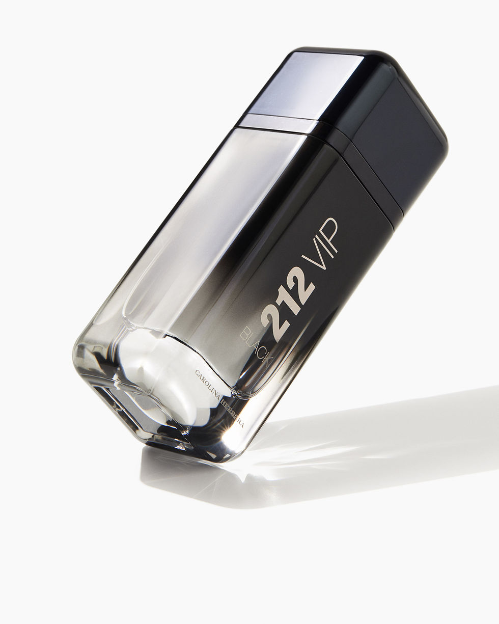 Thumbnail: Carolina Herrera  212 VIP Black 
Own The Party Nyc EDP 100ml