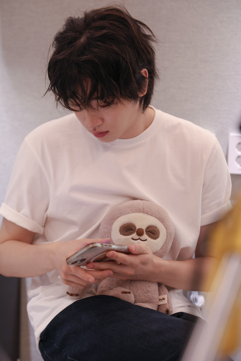 수민님의 애착 늘보인형을 보고 계십니다.