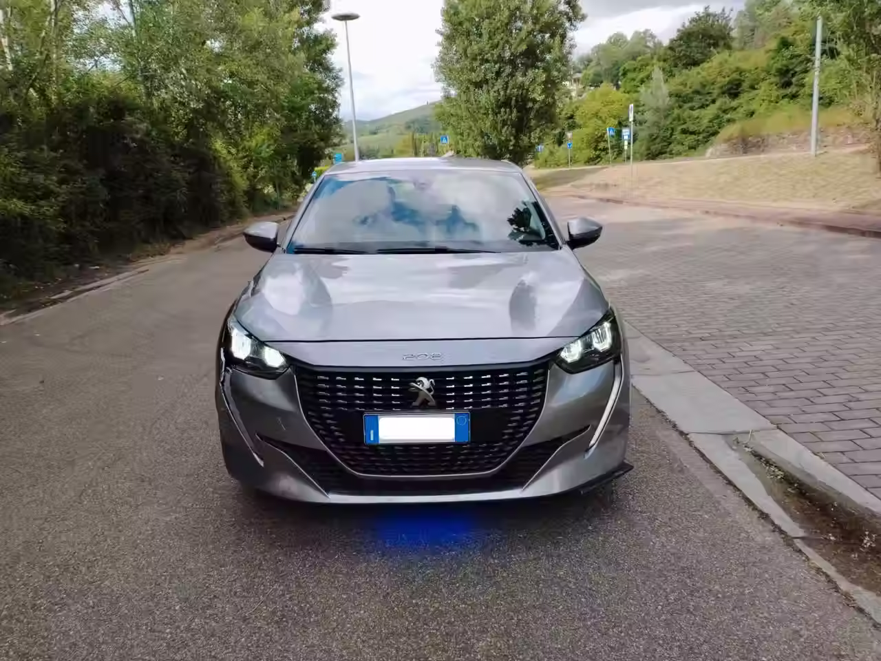 Peugeot 208 Blue HDI INCIDENTATA