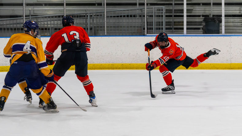 Syracuse Men’s Hockey Falls to West Chester in Two-Game Series