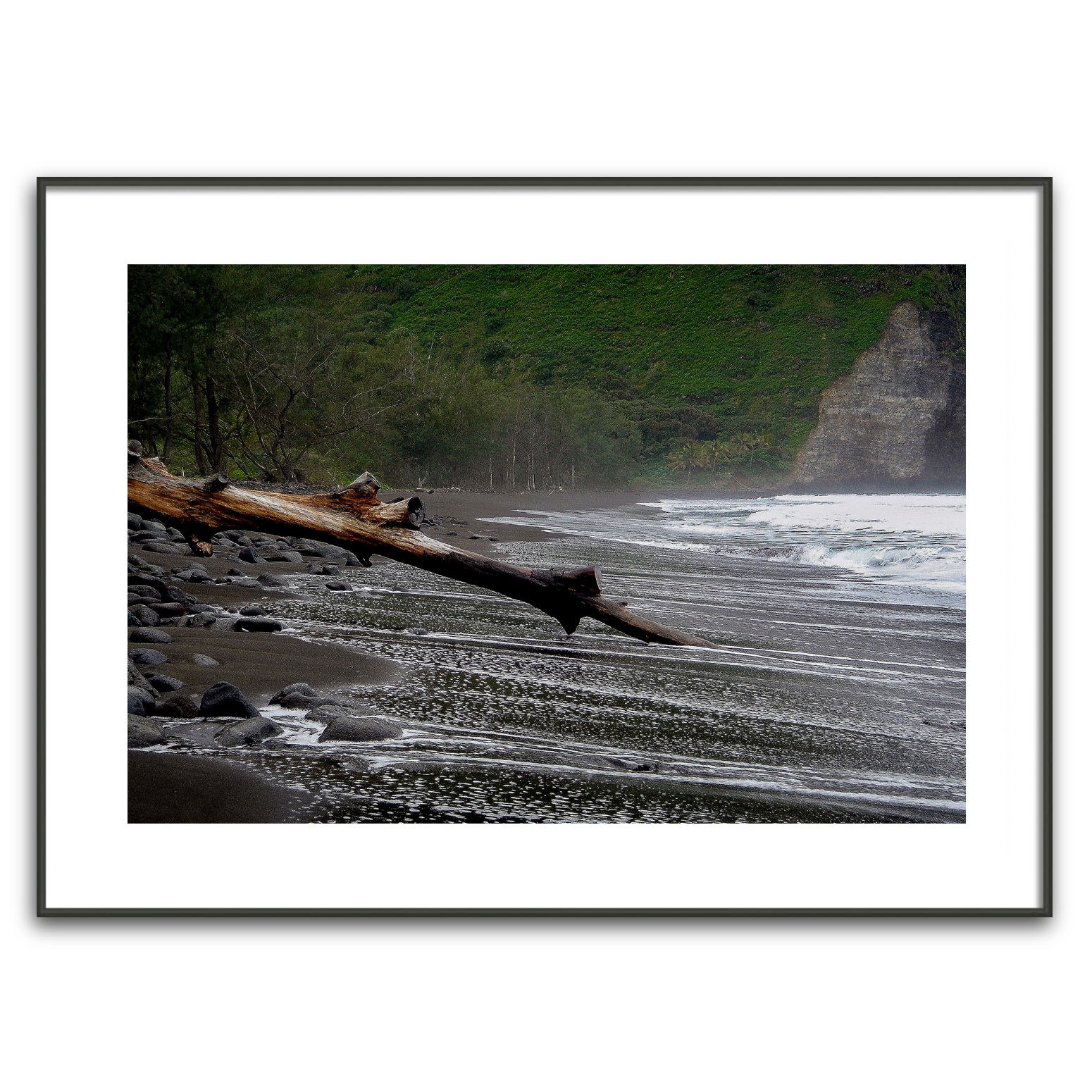 Waipio Valley Beach