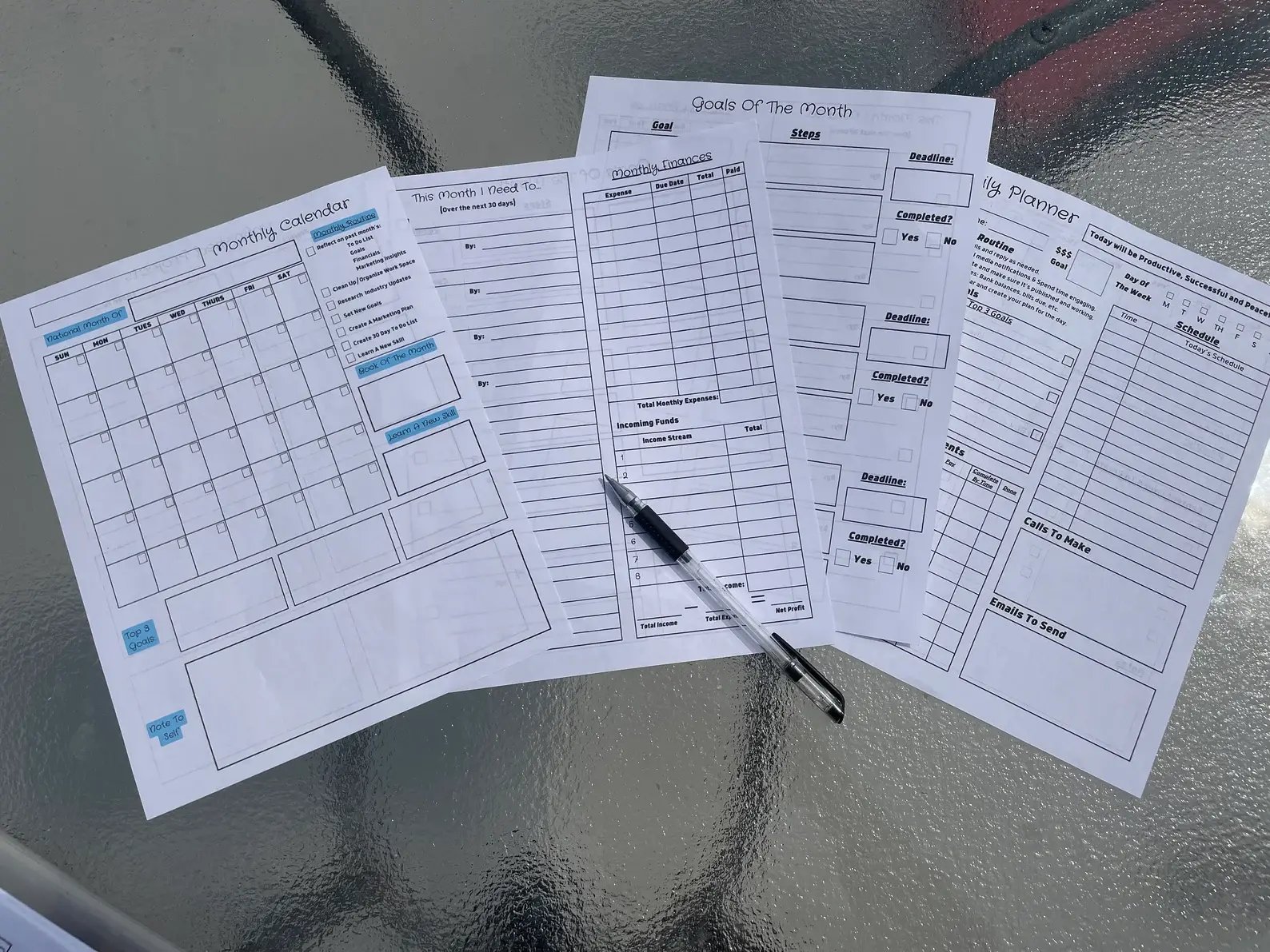 Daily Planner for Small Business Owners and Entrepreneurs (Set Goals)