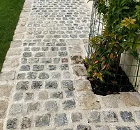pave-granit-ancien-10x10x8-4-1-edited.jpg