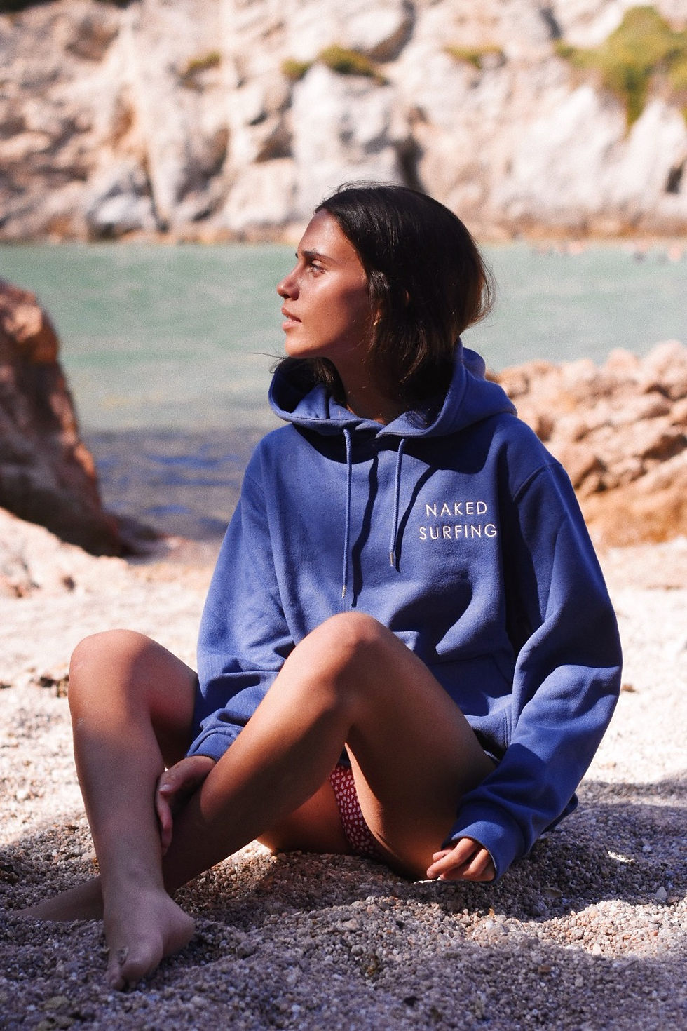 Thumbnail: Naked surfing