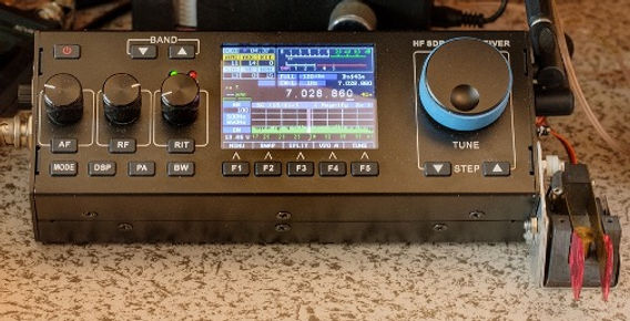 RS-918: Compact SDR transceiver