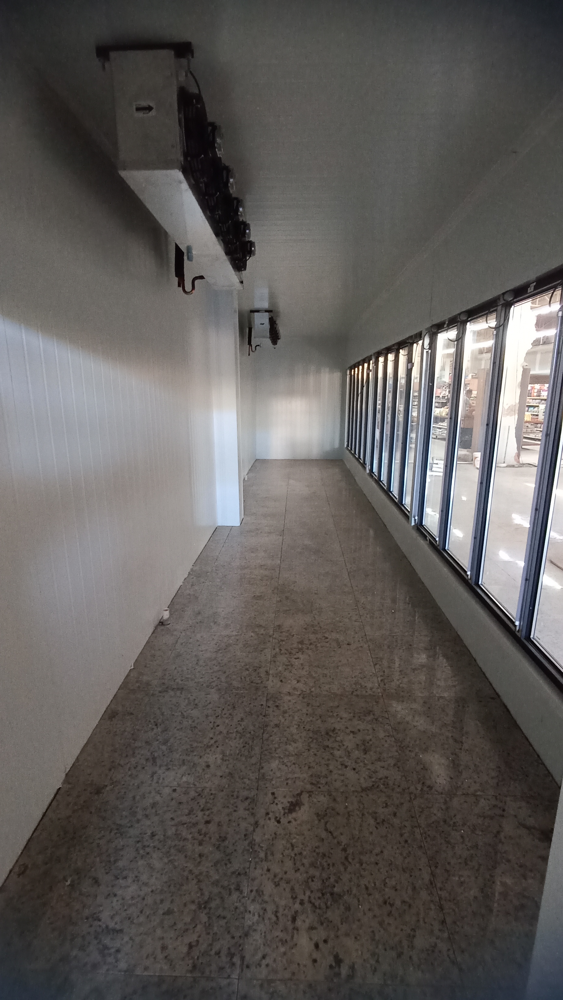 Walk-in Cooler