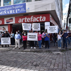 Prefectura de Imbabura realizó plantón en contra del gobierno