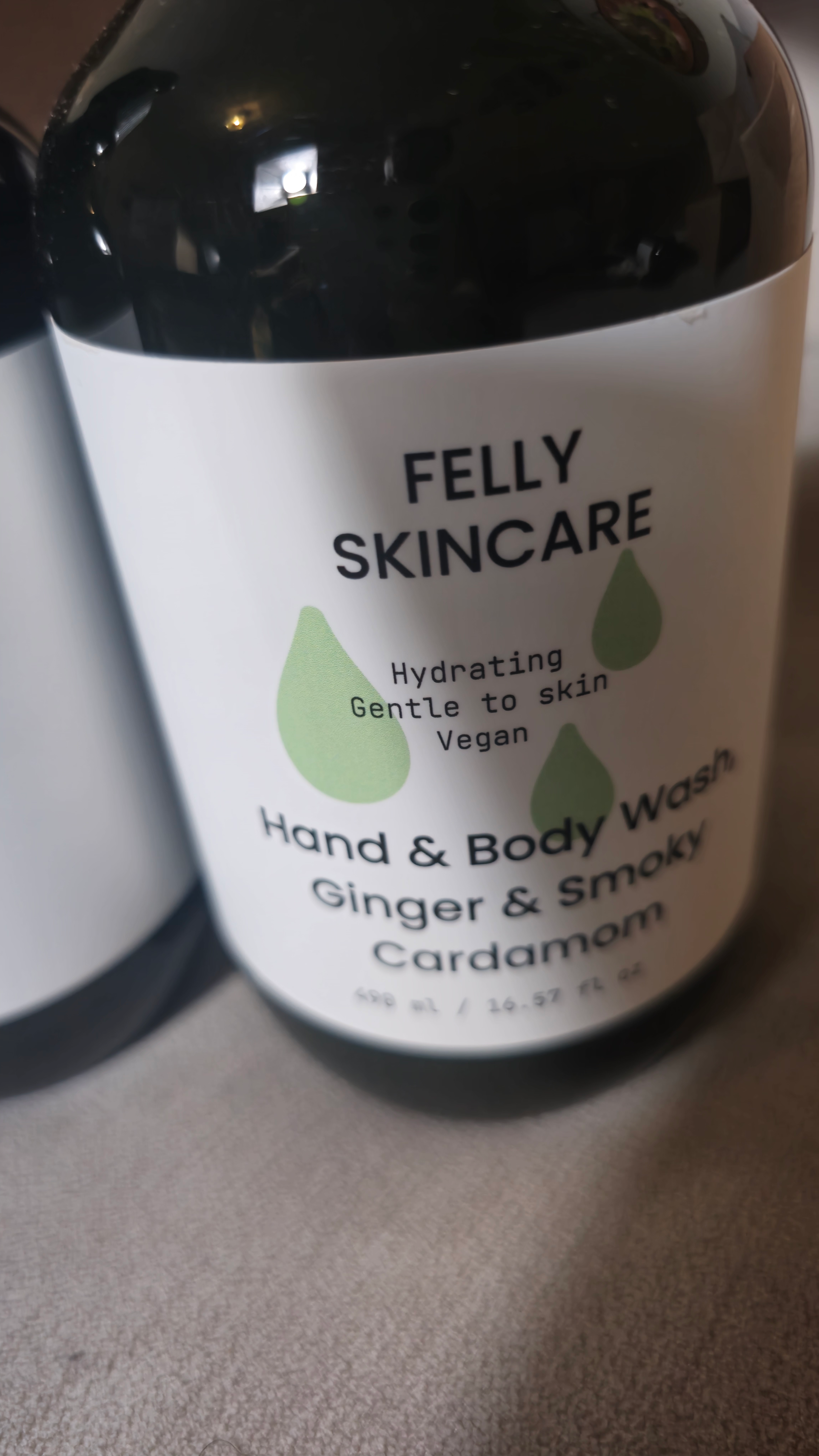 Felly Skincare Hand & Body Wash – Ginger & Smoky Cardamom