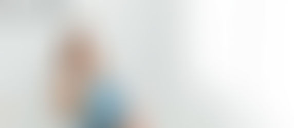 holistic nutritionist supporting clear skin from within through lifestyle and nutrition