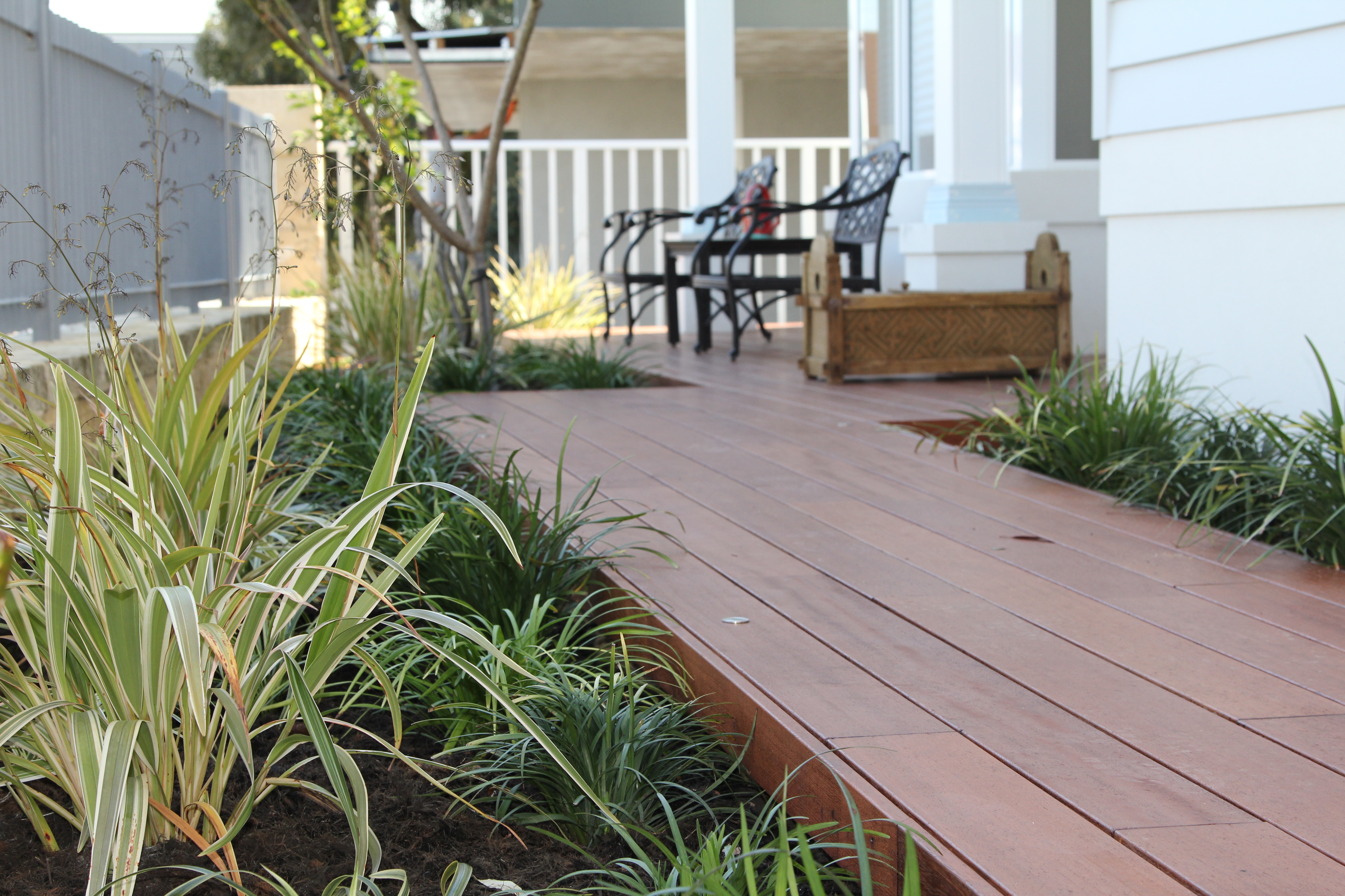 wrap-around decking, Swanbourne
