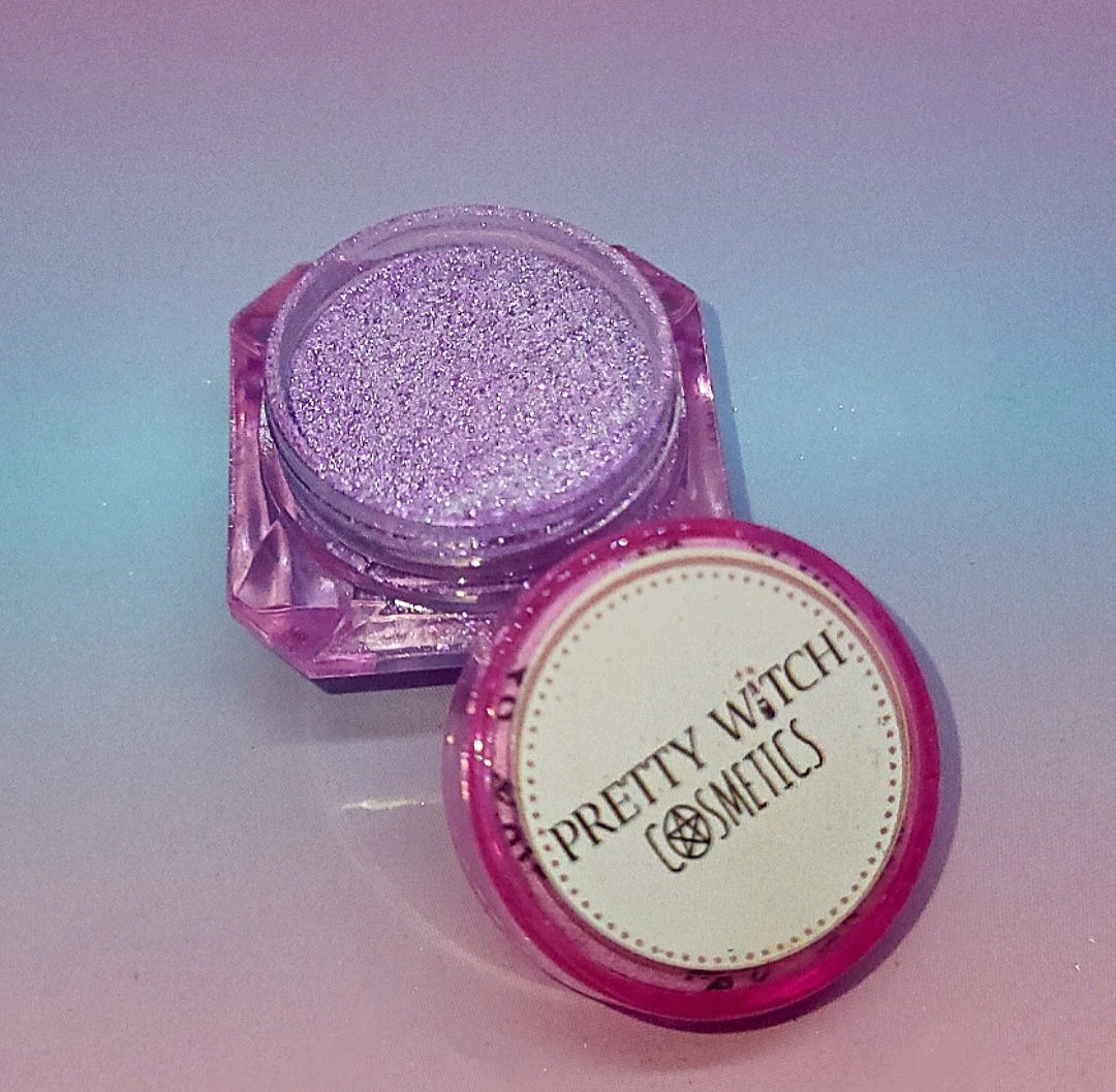 Cosmic Stardust Loose Pigment sävy Mystical Twilight