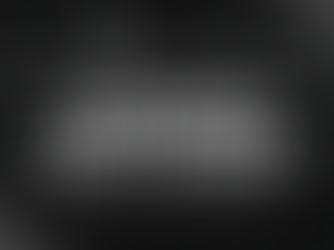 Text auf dunklem Hintergrund: „NobleCamps – Fünf Arten und zentrale Merkmale von Business-Bootcamps. Förderung von Kompetenzen und einer Denkweise mit Bezug zur realen Praxis.“