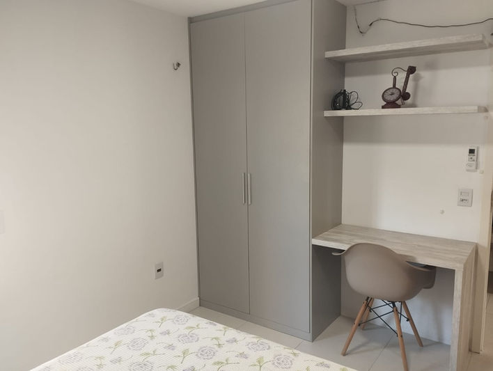 Suíte de apartamento de luxo com vista panorâmica para o mar no Porto das Dunas