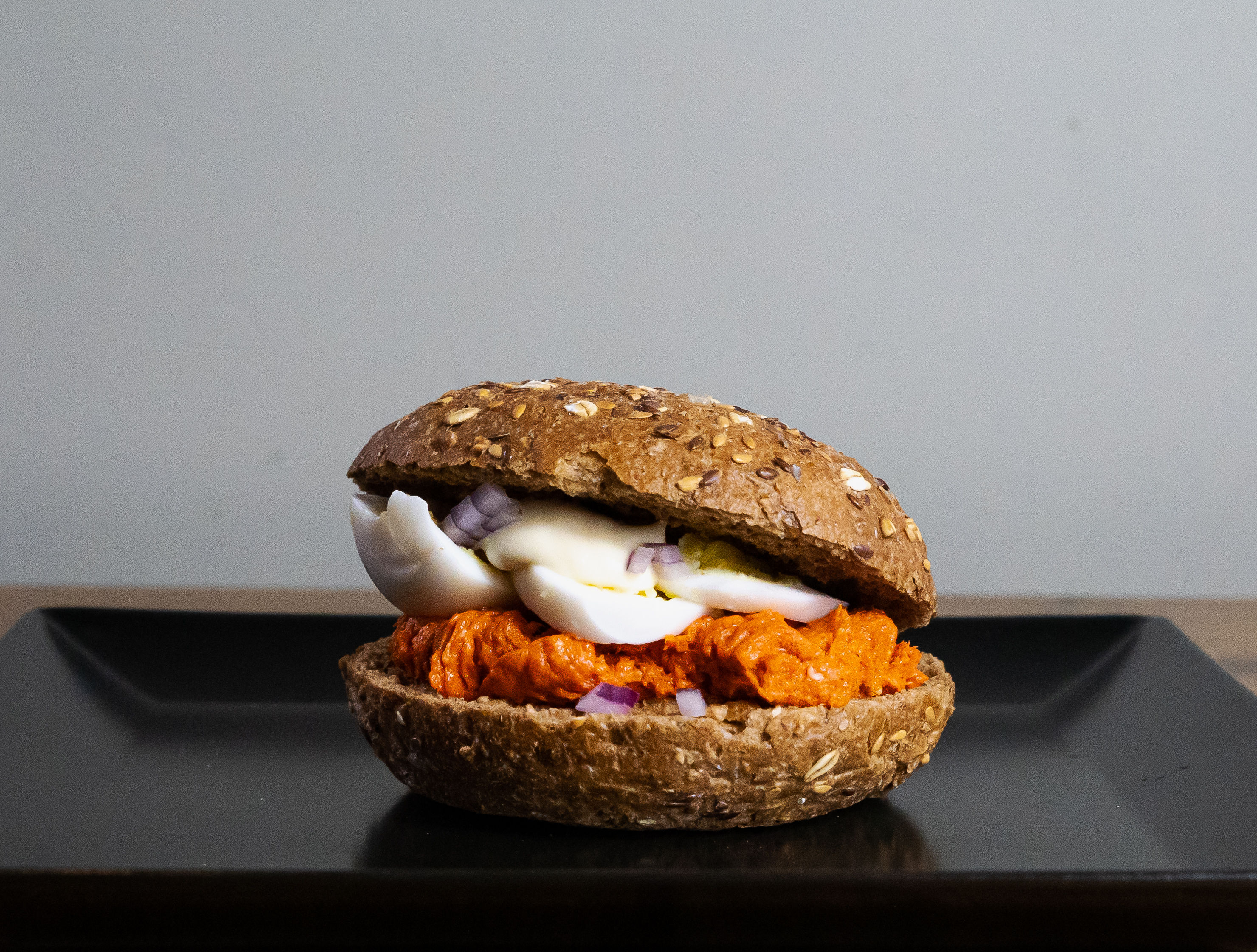 Broodje Filet American speciaal