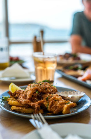 Waterfront restaurant Batemans Bay