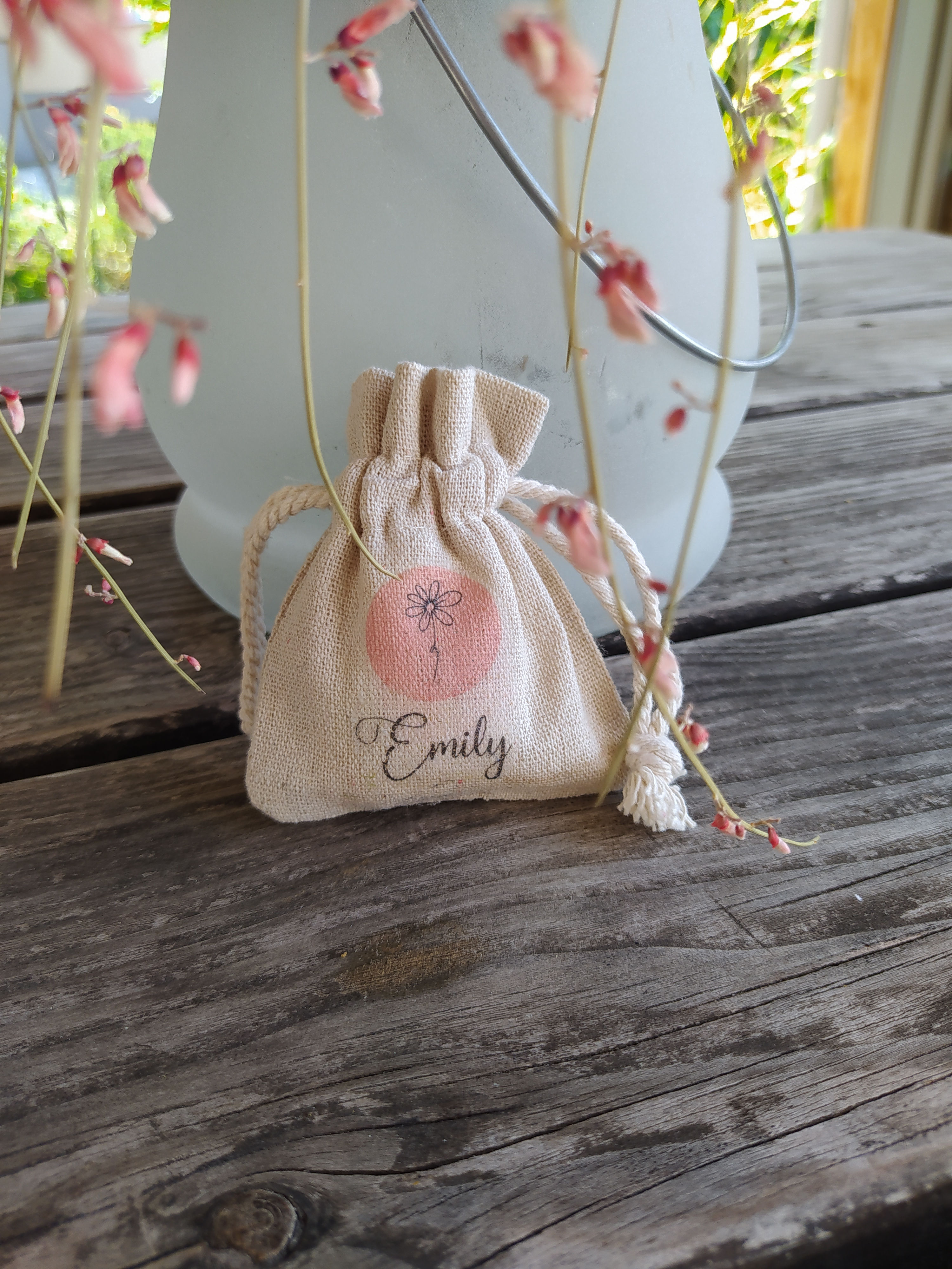 Pochon dragées fleur + prénom