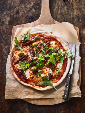 20200923_Waitrose Weekend_SR201818_WK525_Advertorial_Fake Away_Pizza Bufalina_218619.jpeg