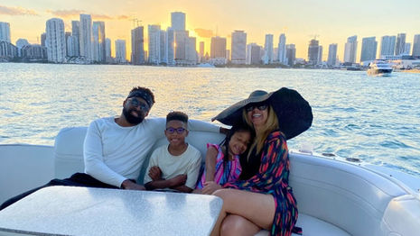 yacht for rent near me