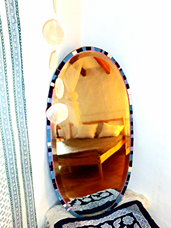 Looking glass