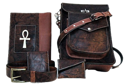 Small messenger bag (002)_edited.png
