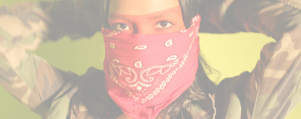 por Helenna (7)_edited.jpg