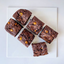 Delicious Cake Bakery in George - Chocolate & Hazelnut Brownies