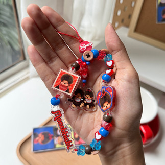 phone charm monchhichi ของใช้คู่เคส ม่อนชิชิ สีแดง น้ำเงิน น้ำตาล  