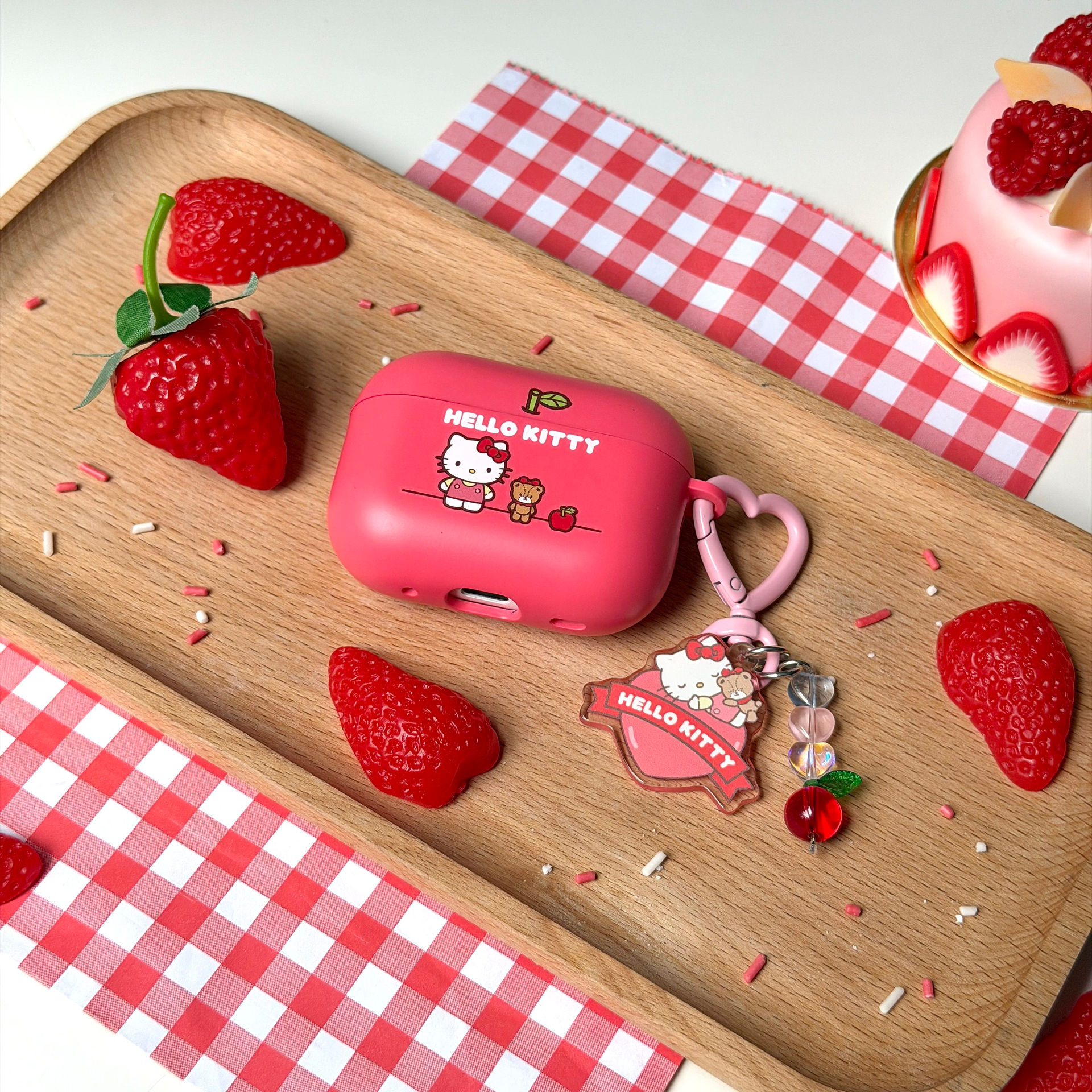 เคส แอร์พอด hello kitty sanrio airpods case ซานริโอ้ เฮลโล คิตตี้ ของแท้ แอร์พอด 4 pro 3 ลิขสิทธิ์แท้ สีแดง ชมพู หมี tiny chum แถมพวงกุญแจ keyring มีตะขอห้อย กันรอยขีดข่วน ลายน่ารัก
