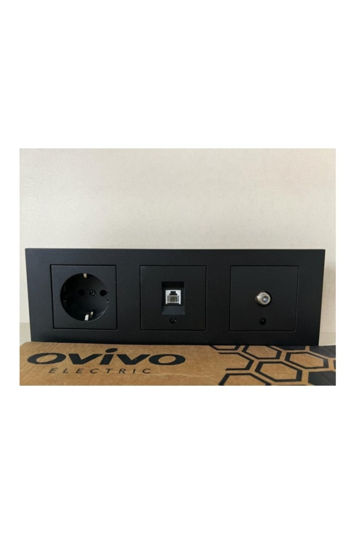 Ovivo Siyah 3 L� Set Toprakl� Priz Numeris Uydu 3 L� �er�eve