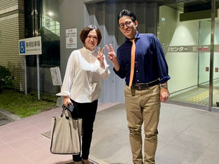 巡る診療所に、訪問看護ステーションあんどっと。の吉成所長がご挨拶にきてくれました。
