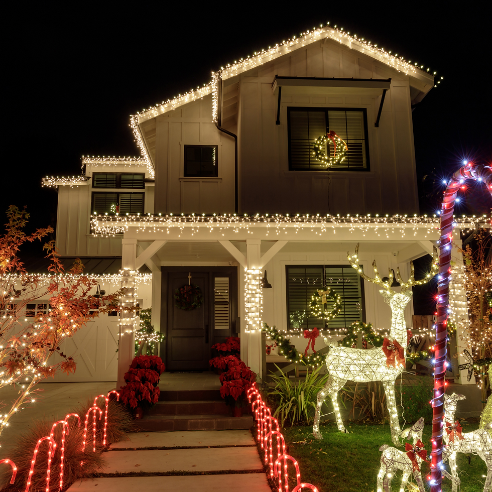 Holiday House Decor/Light Contest 