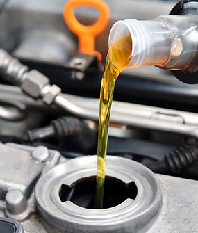 Engine Oil Pouring