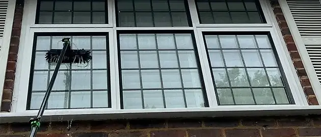 Window cleaning in Gravesend by local window cleaners CR Cleaning Kent