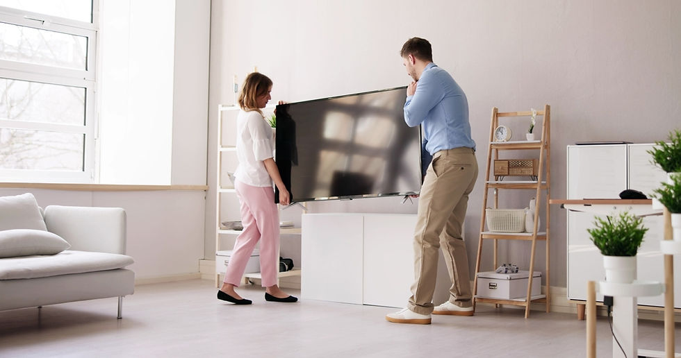 Holiday Shopping Spree: How Your Homeowners Policy Covers Your New Electronics & Gifts