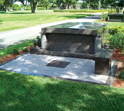 Legacy Estate Memorial by Diamond Monuments