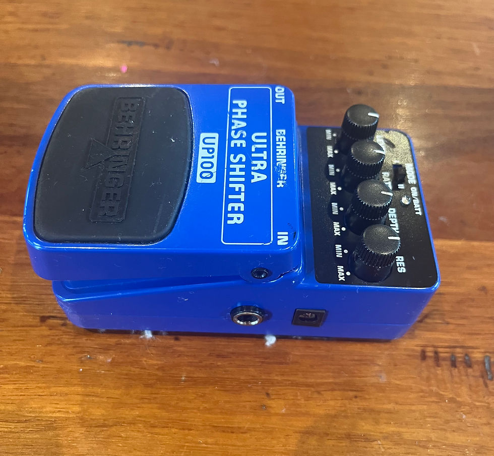 Thumbnail: Behringer Ultra Phase Shifter UP100 guitar pedal