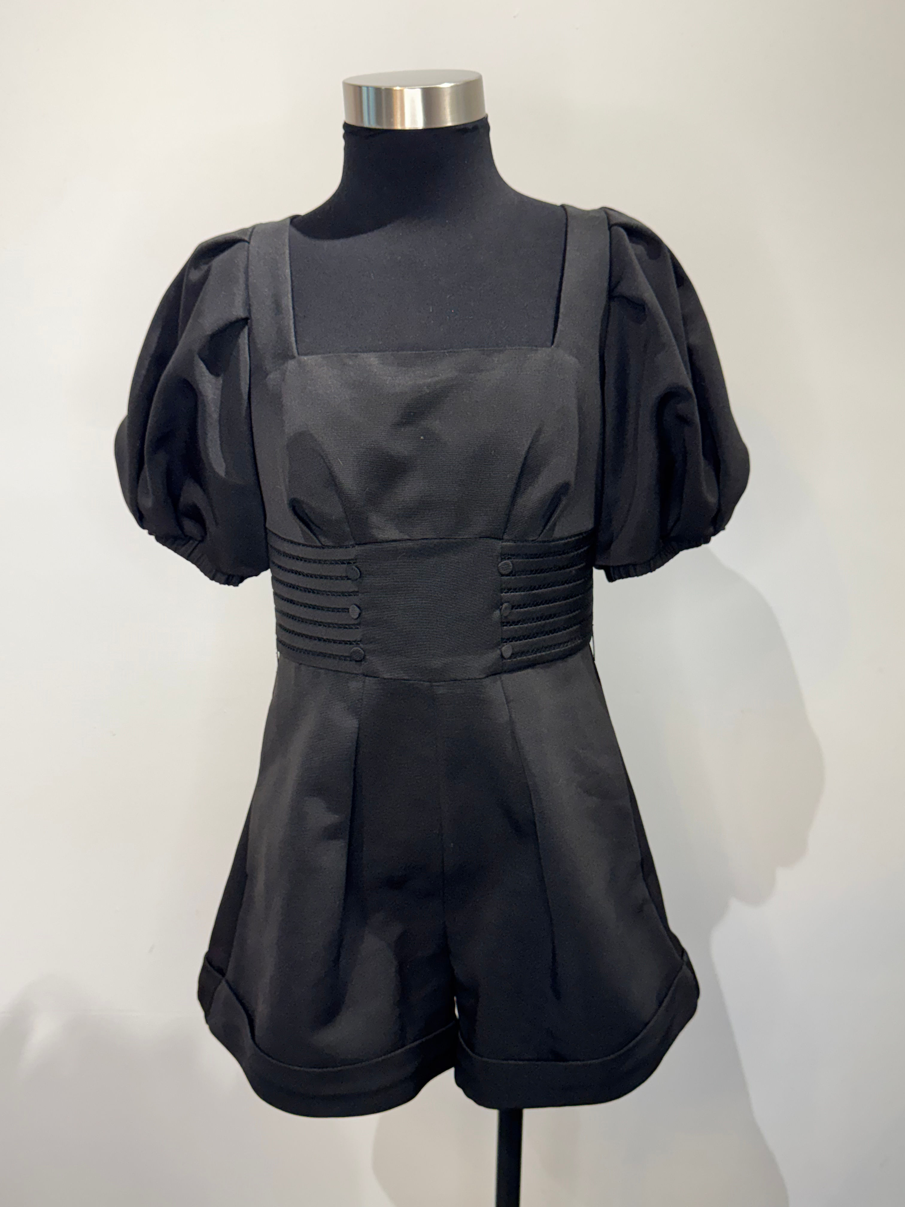 self-portrait Size 6 Puff Sleeve Romper with Cuffs
