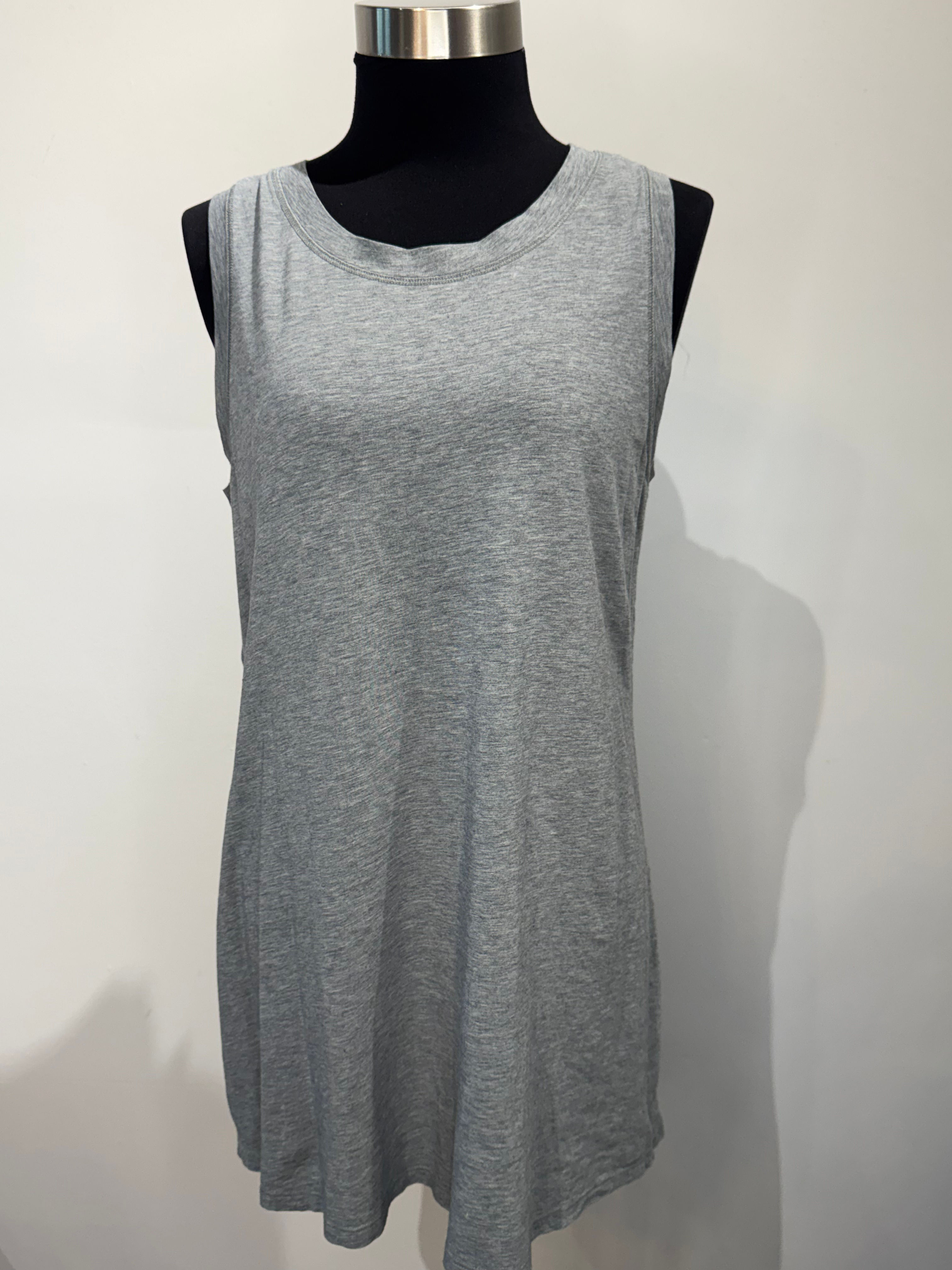Lululemon Size 8 Loose Tank