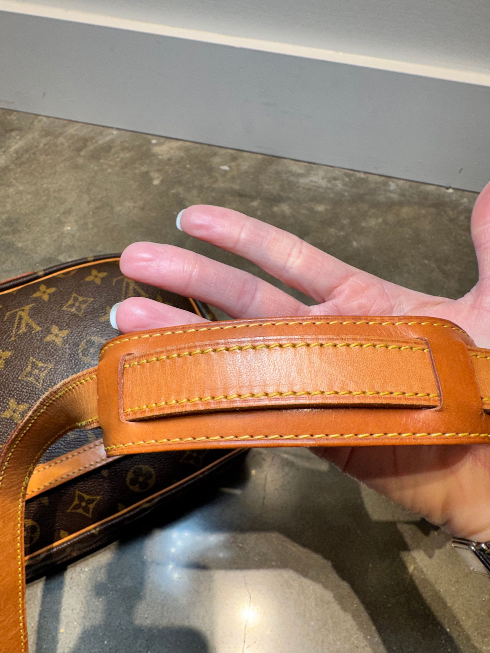 Thumbnail: Louis Vuitton Jeune Fille