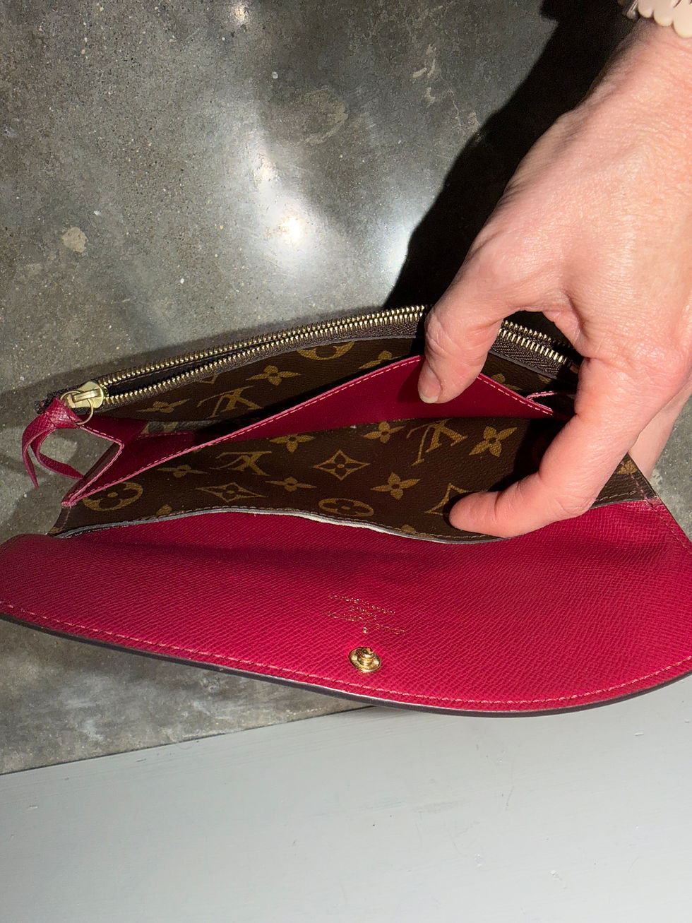 Thumbnail: Emilie wallet