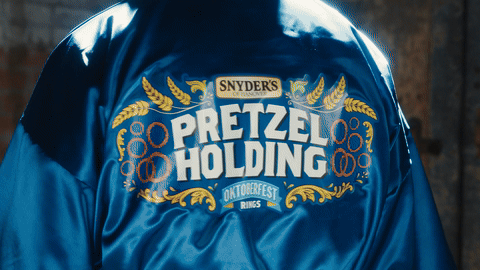 SHORT-GIF-SNYDERS-CALAMIS-OPXM.gif
