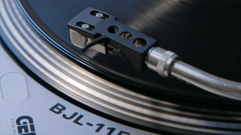 SHORT-GIF-SAMSUNG-CALAMIS-OPXM.gif