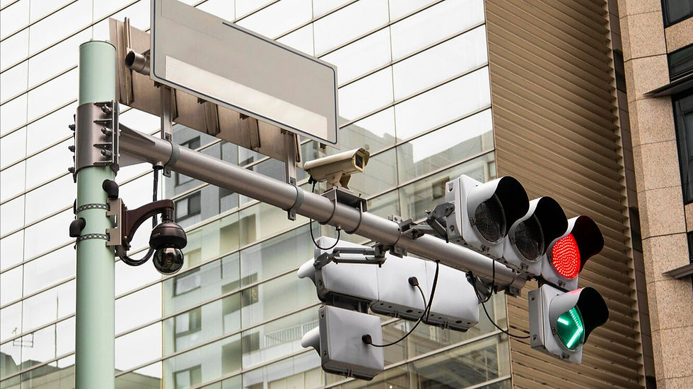 How Smart Traffic Lights Drive Efficiency in Smart Cities