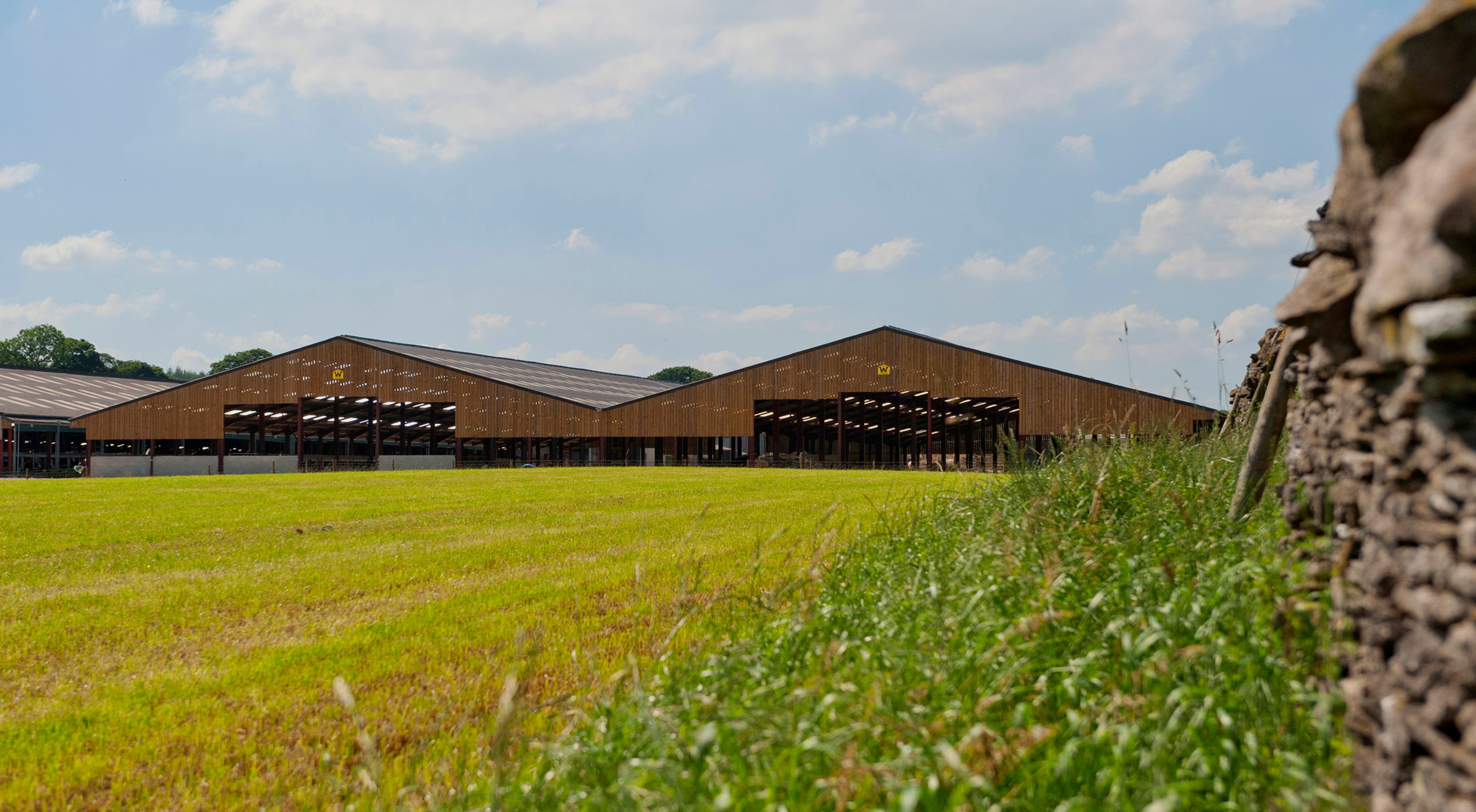 Waddington Buildings Steel farm buildings based in Yorkshire