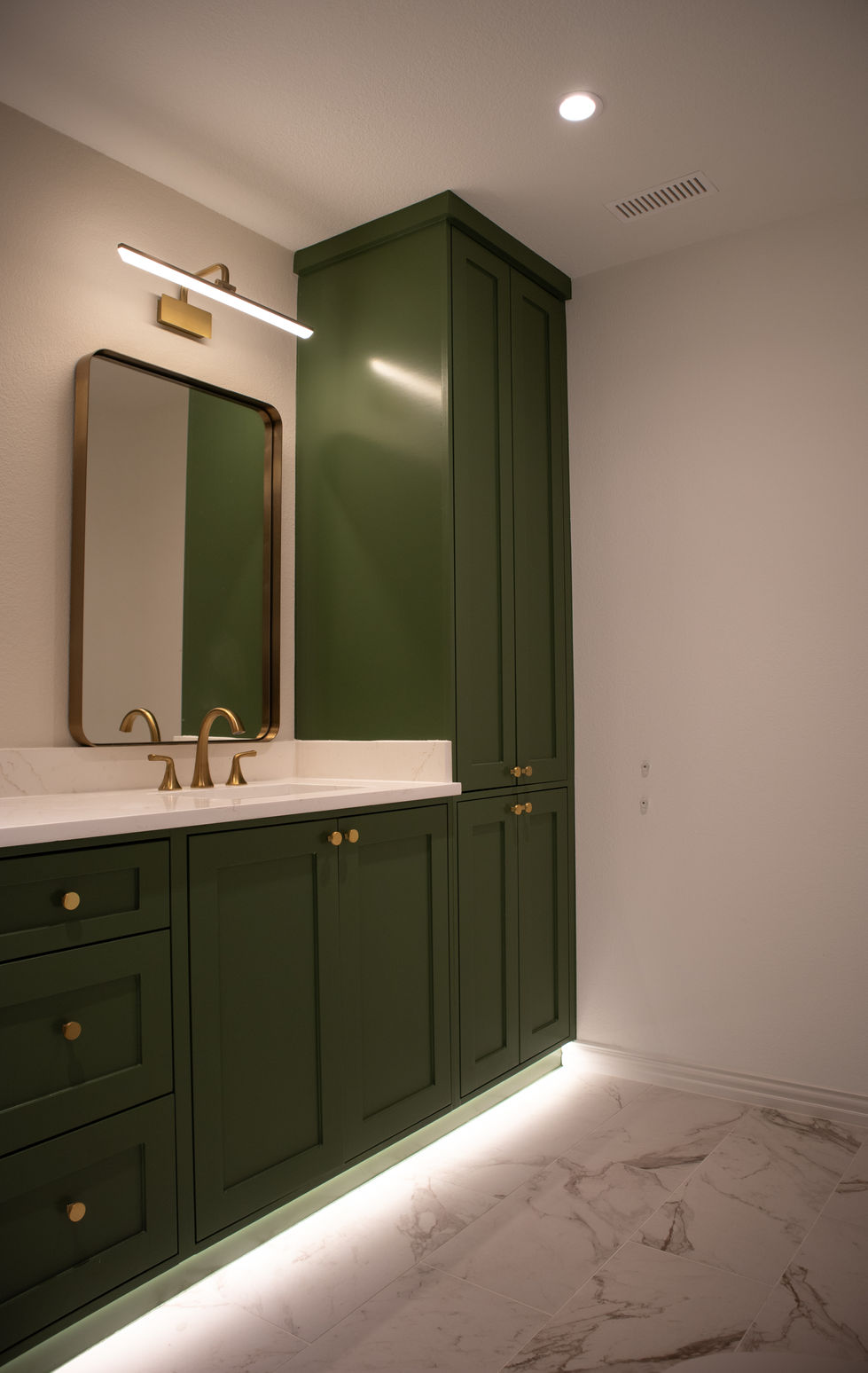 Green bath-02 (1).jpg